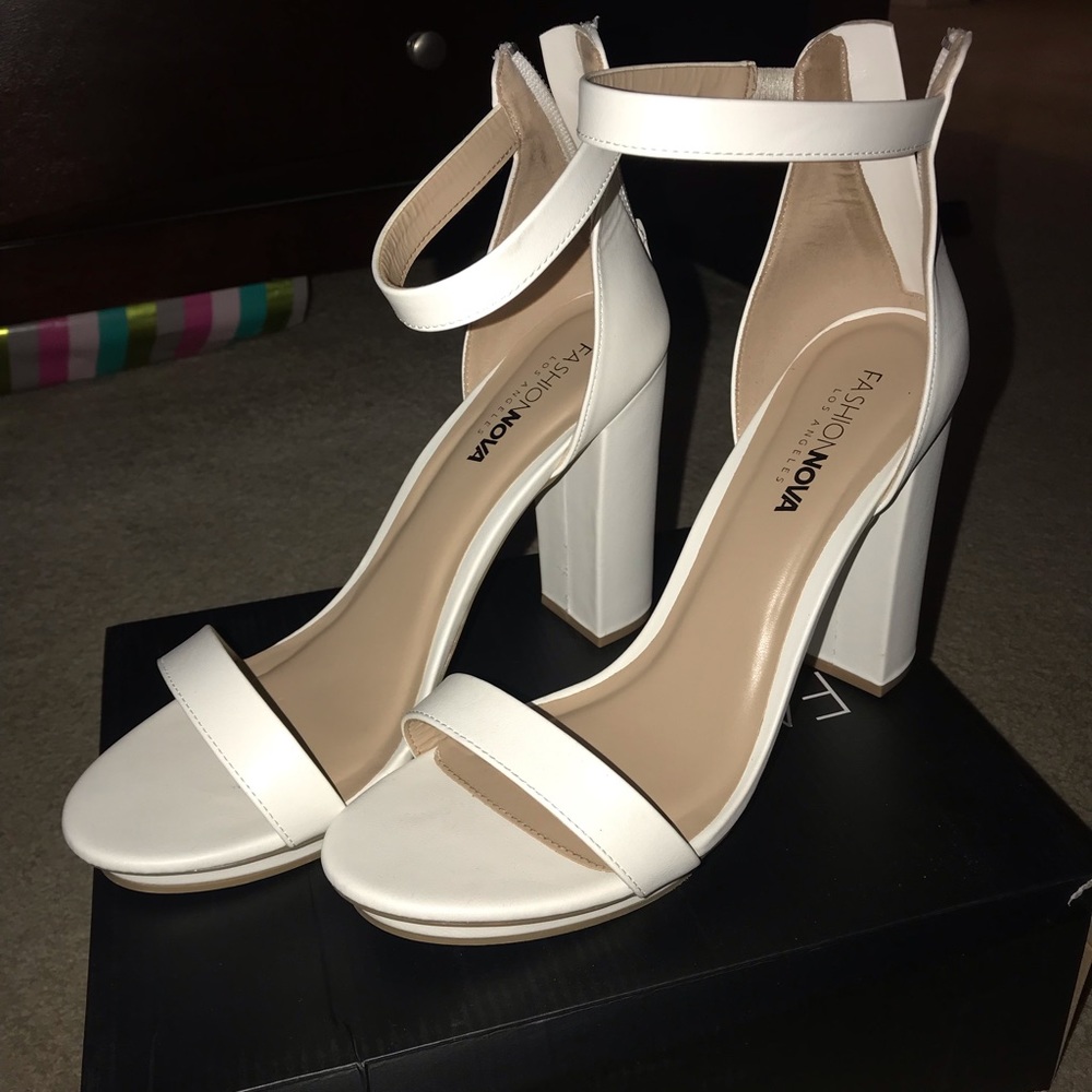 Fashion Nova Simply Chic Heel - WHITE PACE02